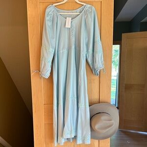 Light Blue Long Sleeve Dress with Embroidery